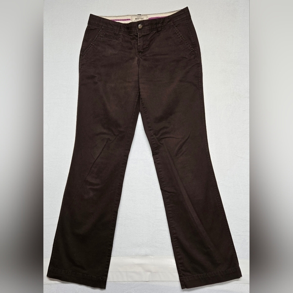 Old Navy 2 Brown Boot Cut Low Rise Khakis Five Pocket India Cotton Blend - Picture 1 of 3